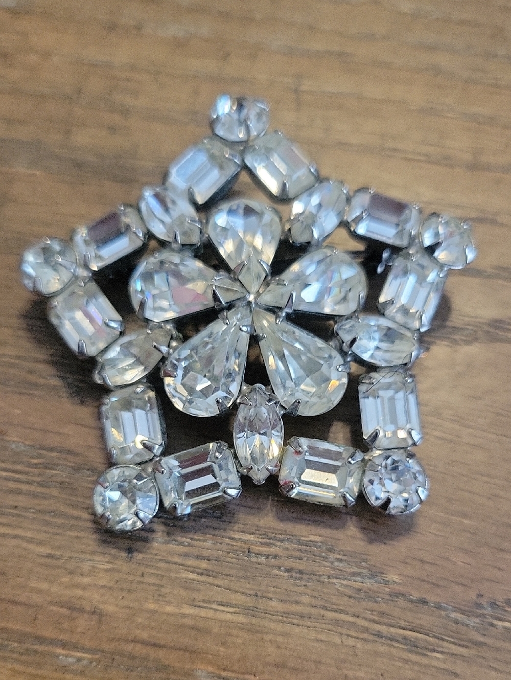 Vintage Signed Weiss Rhinestone Snowflake Pin Brooch